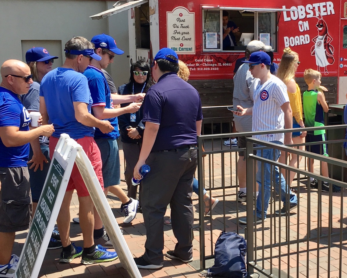 Style Watch-Chicago Cubs Game Gear